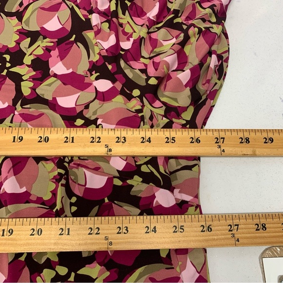 Lane Bryant Blouse 22/24 Button Up Stretch Knit Pink Abstract Long Sleeve - Picture 8 of 8